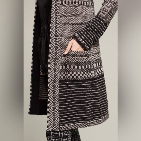 Anthropologie Angel Of The North Black and Cream Patterned Cardigan - Picture 3 of 11